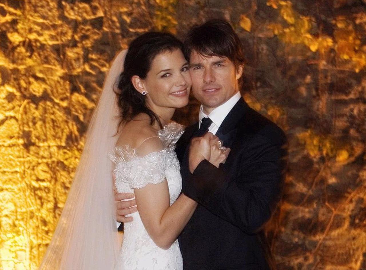 Understanding the massive financial impact of Crazy Celebrity Prenup Clauses on final court settlements.